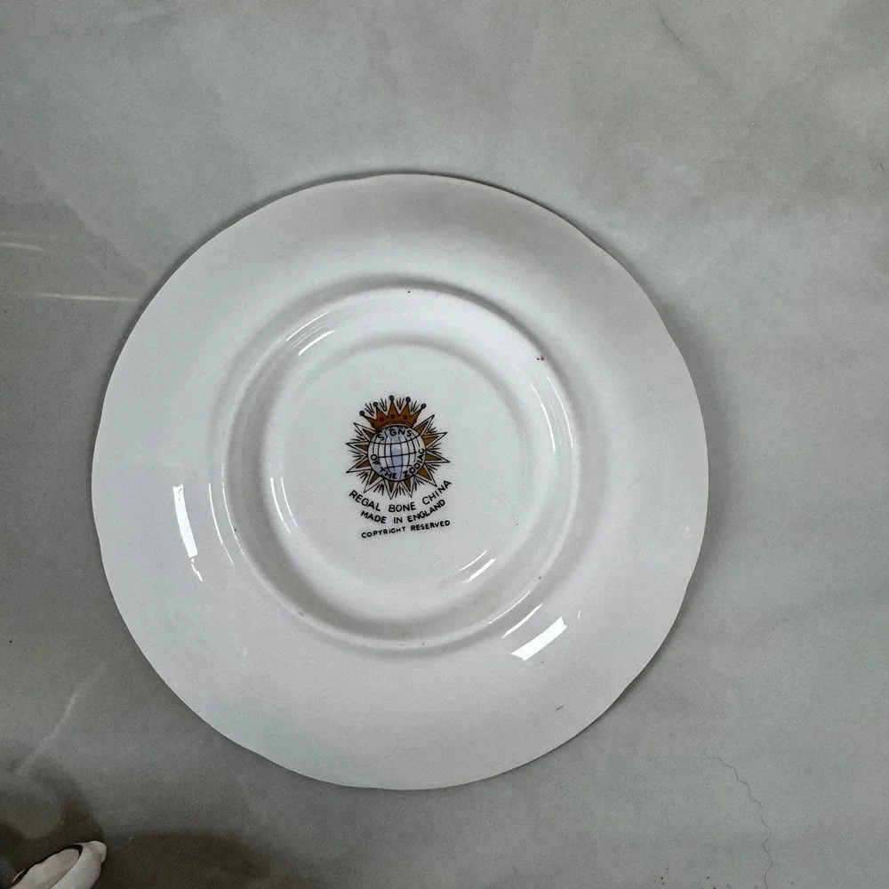 Signs of the Zodiac‎ Regal Bone China Cancer Cup and Saucer Made in England